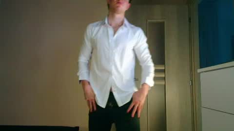 Snapshot of christianlevine_ chatting on 07.15.26 UPVOTE ME ------ ILL DO SOMETHING FOR FREE online show from 07.15.26