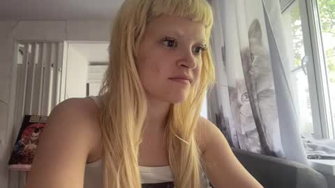 Snapshot of christiechorney chatting on 07.21.26 christiechorney online show from 07.21.26