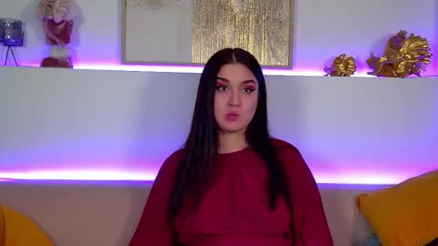 Christina online show from 12.13.25