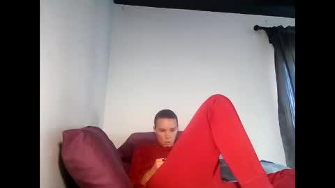 Christina Saunters online show from 01.07.25