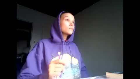 Christina Saunters online show from 01.25.25