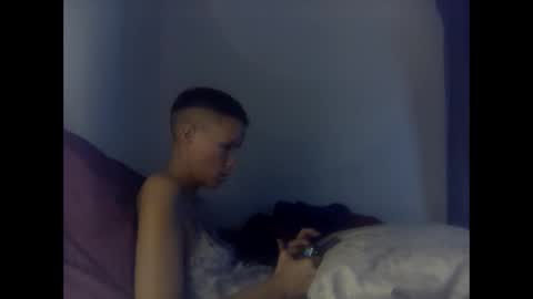 Christina Saunters online show from 02.11.25