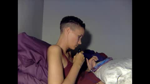 Christina Saunters online show from 02.23.25