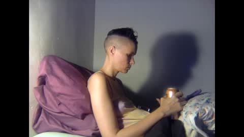 Christina Saunters online show from 11.14.25