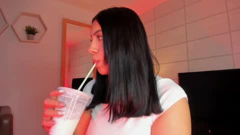 Christine  online show from 11.24.25