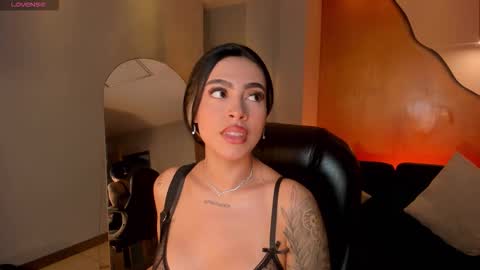 Christine Ford online show from 12.04.25