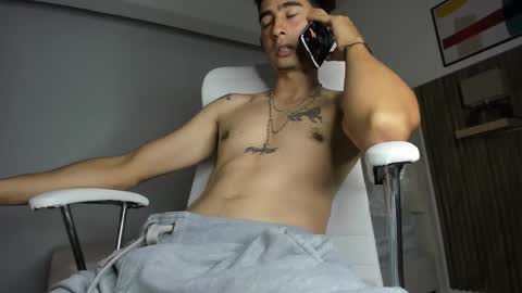 Petite Horny and chistoper  dick online show from 02.28.25