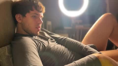 Snapshot of christophertan chatting on 11.04.25 Christopher online show from 11.04.25