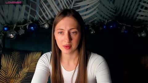 ChristyCrayme online show from 01.08.26