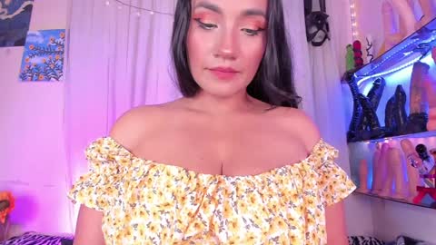 Snapshot of christymilk1 chatting on 12.29.24 christy online show from 12.29.24