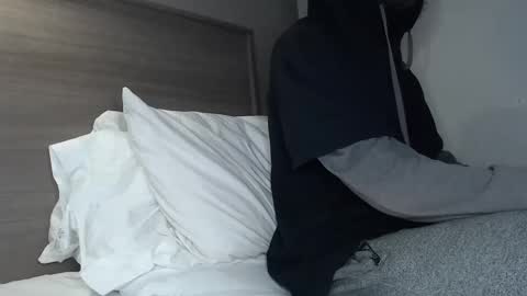 Snapshot of chrisvacherx chatting on 01.11.25 ChrisVacherx online show from 01.11.25