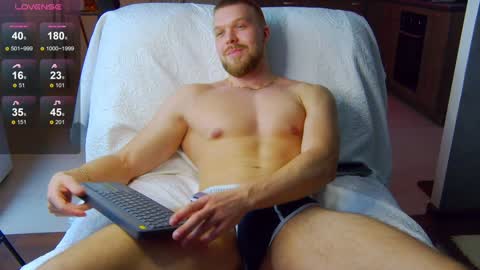 Snapshot of chrisx6m chatting on 12.03.24 chrisx6m online show from 12.03.24