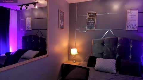 chrristopher77 online show from 10.22.25