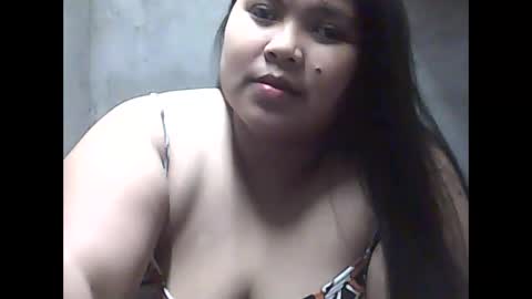 Snapshot of chubbylecious chatting on 10.27.25 Rita online show from 10.27.25