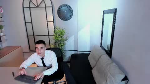 Snapshot of ciansinclair chatting on 07.18.26 Cian online show from 07.18.26