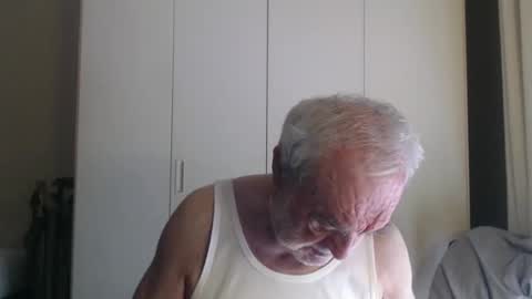 Snapshot of ciaoamoremio4 chatting on 09.13.25 ciaoamoremio4 online show from 09.13.25