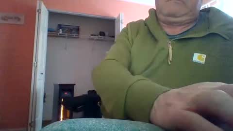 Snapshot of cicerofreak chatting on 01.12.25 cicerofreak online show from 01.12.25