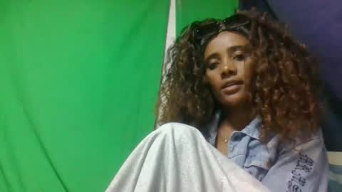Snapshot of ciciazzhh chatting on 05.10.26 ciciazzhh online show from 05.10.26