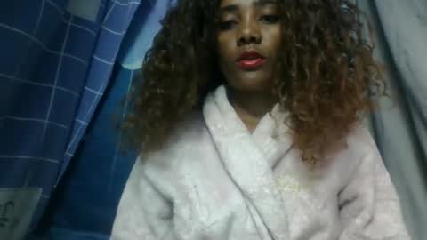 Snapshot of ciciazzhh chatting on 05.25.26 ciciazzhh online show from 05.25.26