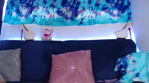 cicimom online show from 02.15.25