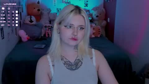 Helen and Teya online show from 11.27.25