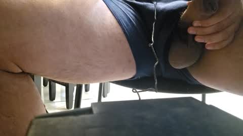 Snapshot of cigneska chatting on 12.11.24 mickito online show from 12.11.24