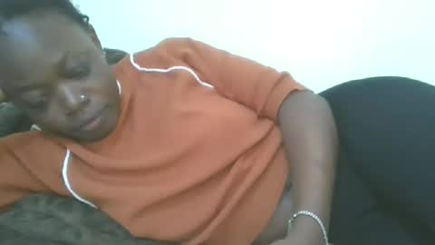 cilia petite online show from 11.21.25