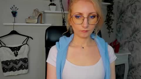 Cinderella online show from 03.20.26