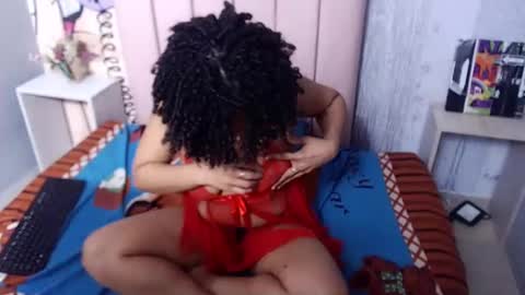 Snapshot of cindycastillo707rs chatting on 01.21.25 Cindy Castillo online show from 01.21.25