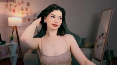 Snapshot of cindyclub_ chatting on 05.29.26 Rebbeka online show from 05.29.26