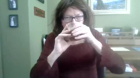 Snapshot of cindyhewittslut chatting on 10.02.25 cindyhewittslut online show from 10.02.25