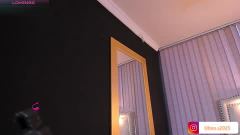 Snapshot of cindyolmos chatting on 03.09.25 Cindy online show from 03.09.25