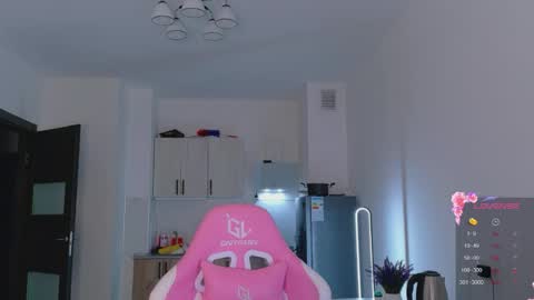 Maddy online show from 04.15.26