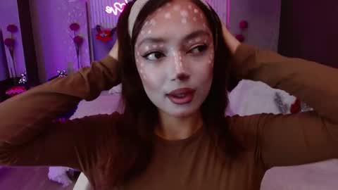 cinnamon_bite online show from 12.14.25