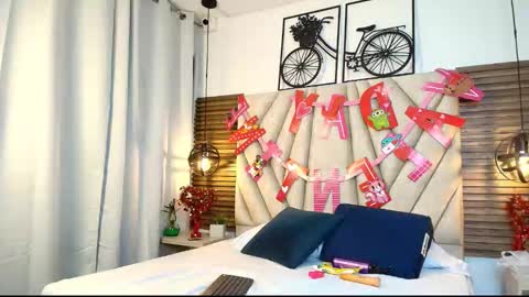 cinthiabaker online show from 09.17.25