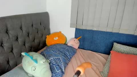 Snapshot of cinthya_rodriguez chatting on 12.20.24 Cinthya online show from 12.20.24