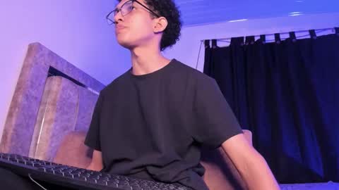 cj_davis1 online show from 03.24.26