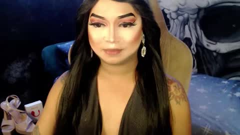 QUEEN CESS online show from 12.22.25