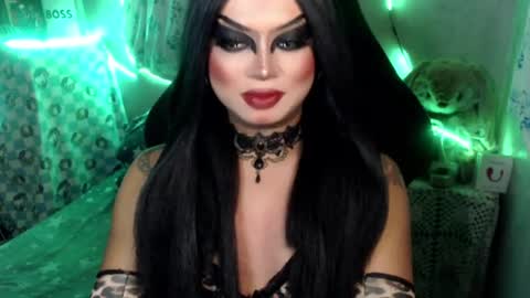 QUEEN CESS online show from 07.01.26