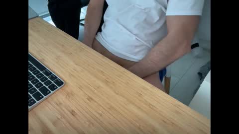 Snapshot of cjamie chatting on 02.20.25 cjamie online show from 02.20.25