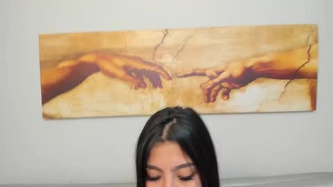 claire aristizabal online show from 12.29.24