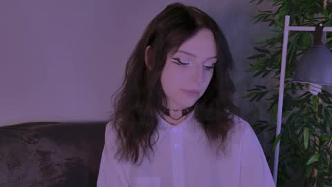 Claire Bennett online show from 05.14.26