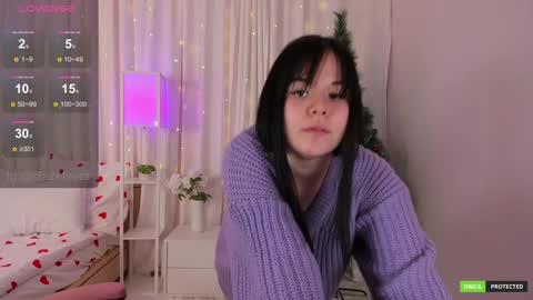 Snapshot of clairefaers chatting on 12.19.24 Claire Faers online show from 12.19.24