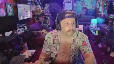 Tayshie online show from 06.11.26