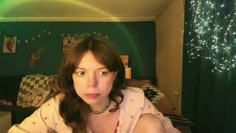 Snapshot of clancyosbourne chatting on 06.05.26 Clancy online show from 06.05.26
