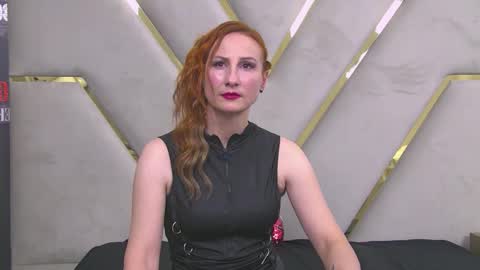 Mistress Clara online show from 10.30.25