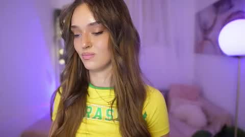 Clara smile online show from 12.03.25