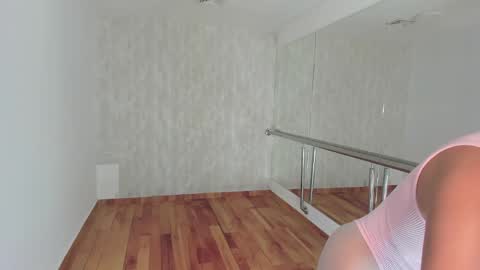 Snapshot of clara_tenssio chatting on 12.28.24 Clara online show from 12.28.24