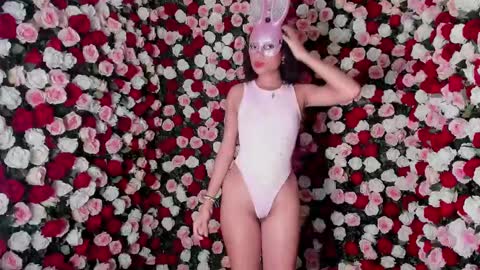 Snapshot of clara_tenssio chatting on 01.06.25 Clara online show from 01.06.25