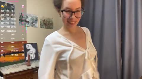 Selena online show from 03.27.26